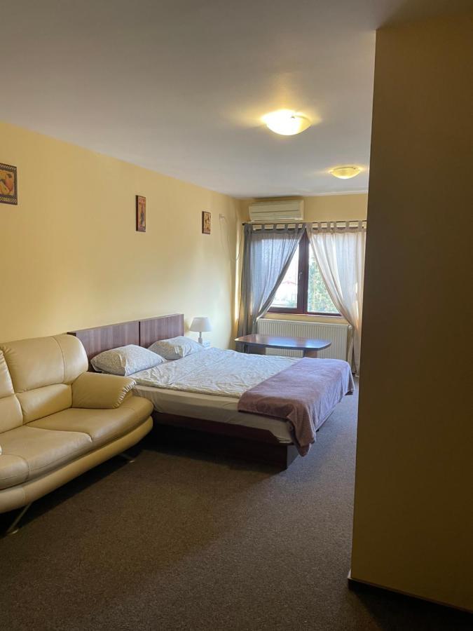 Appartement La O Barfa à Ploieşti Extérieur photo